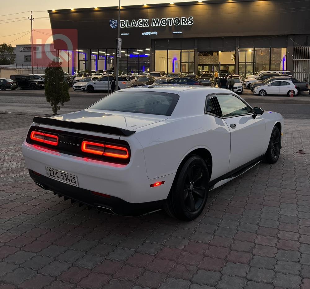 Dodge Challenger